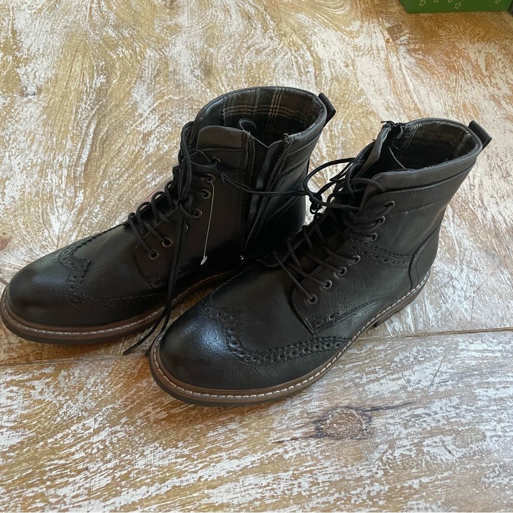 SoHo Cobbler Boots